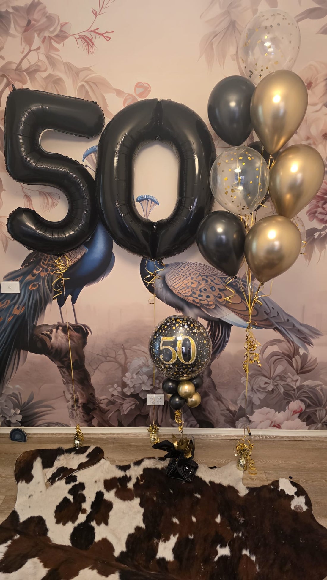 50th birthday balloons, black gold balloons, matte black number balloons, milestone birthday Melbourne, confetti balloons Melbourne, personalised bubble balloon, Vermont VIC balloon delivery, eastern Melbourne balloon delivery