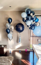 Load image into Gallery viewer, Personalised Jumbo Balloon Bouquet with a Black &amp; Gold Garland (helium-filled)
